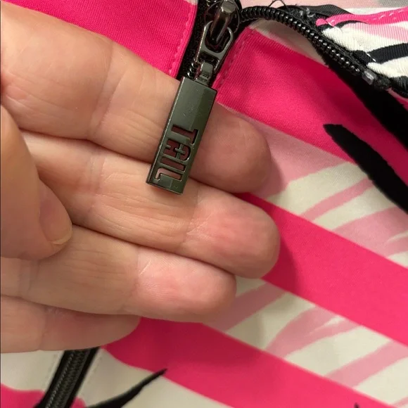 Tail golf dress short sleeves size med - Picture 3 of 9